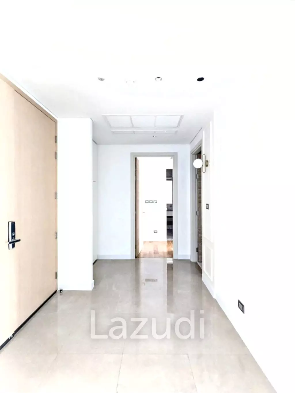 3 Bed 3 Bath 148 SQ.M Sindhorn Residence