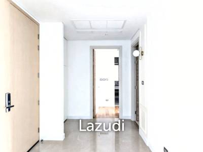 3 Bed 3 Bath 148 SQ.M Sindhorn Residence