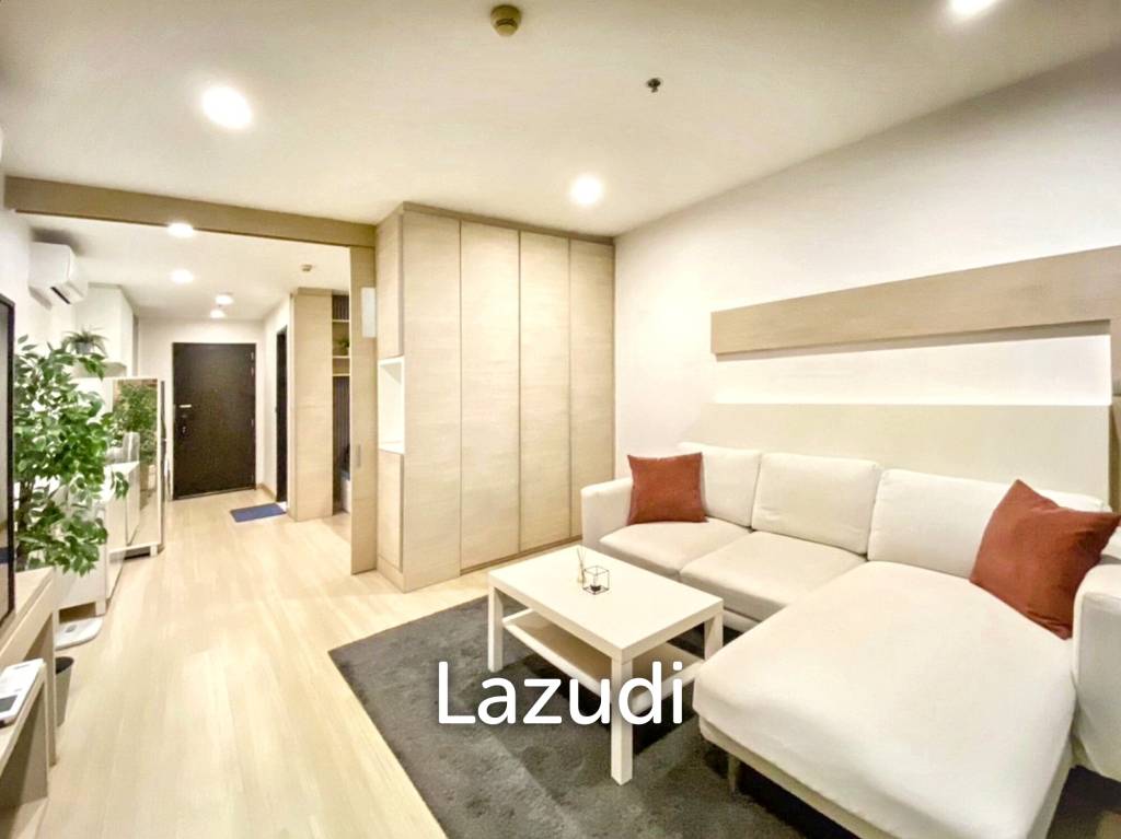 1 Bed 1 Bath 40 SQ.M Sky Walk Condominium