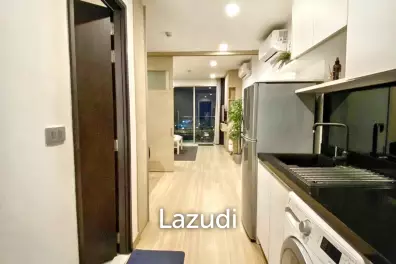 1 Bed 1 Bath 40 SQ.M Sky Walk Condominium
