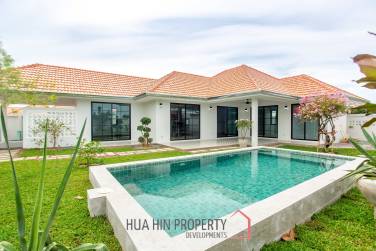 Modern 3-Bedroom Villa with Pool in Khemanatra Villa Hua Hin