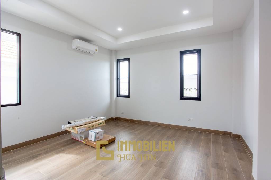 Khemanatra Villa: Villa moderne de 3 chambres avec piscine