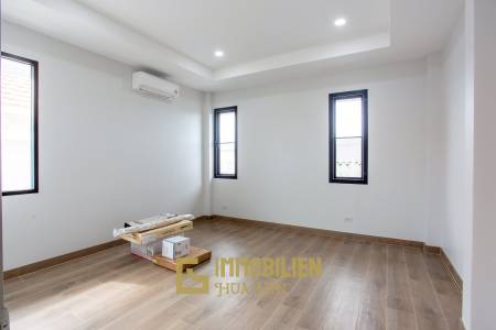 Khemanatra Villa: Villa moderne de 3 chambres avec piscine