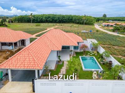 Modern 3-Bedroom Villa with Pool in Khemanatra Villa Hua Hin