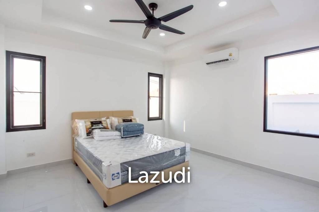 Modern 3-Bedroom Villa with Pool in Khemanatra Villa Hua Hin