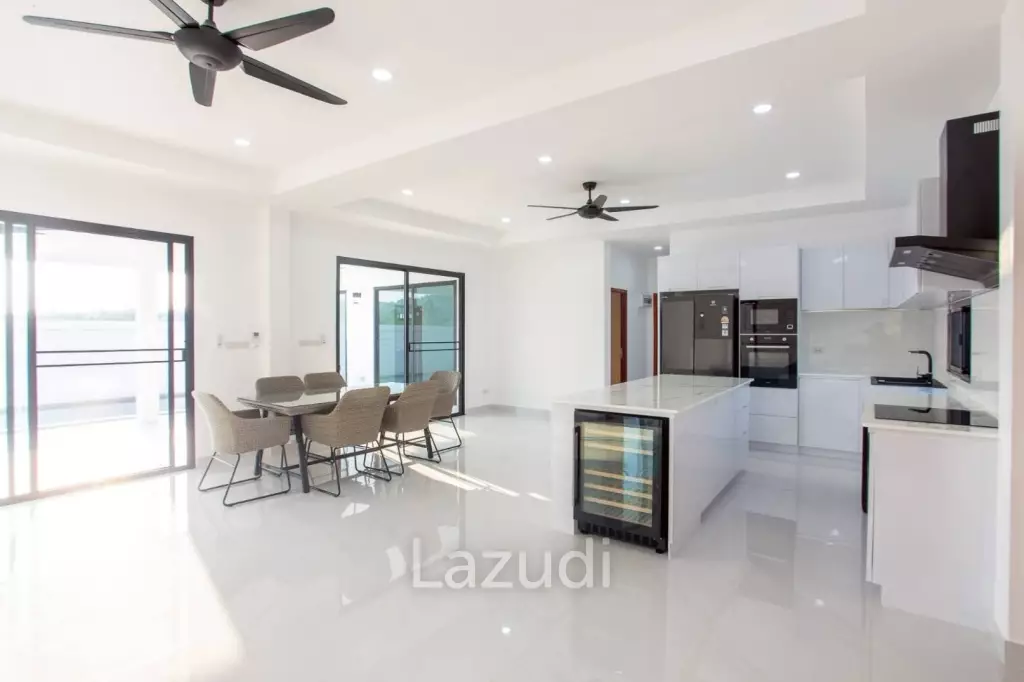 Modern 3-Bedroom Villa with Pool in Khemanatra Villa Hua Hin