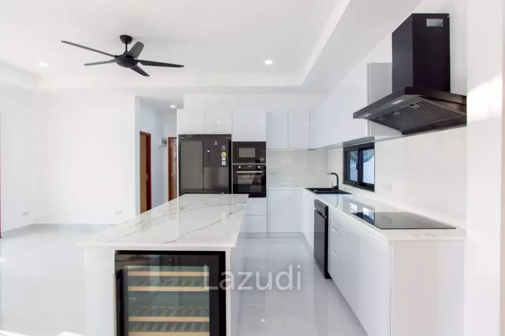 Modern 3-Bedroom Villa with Pool in Khemanatra Villa Hua Hin