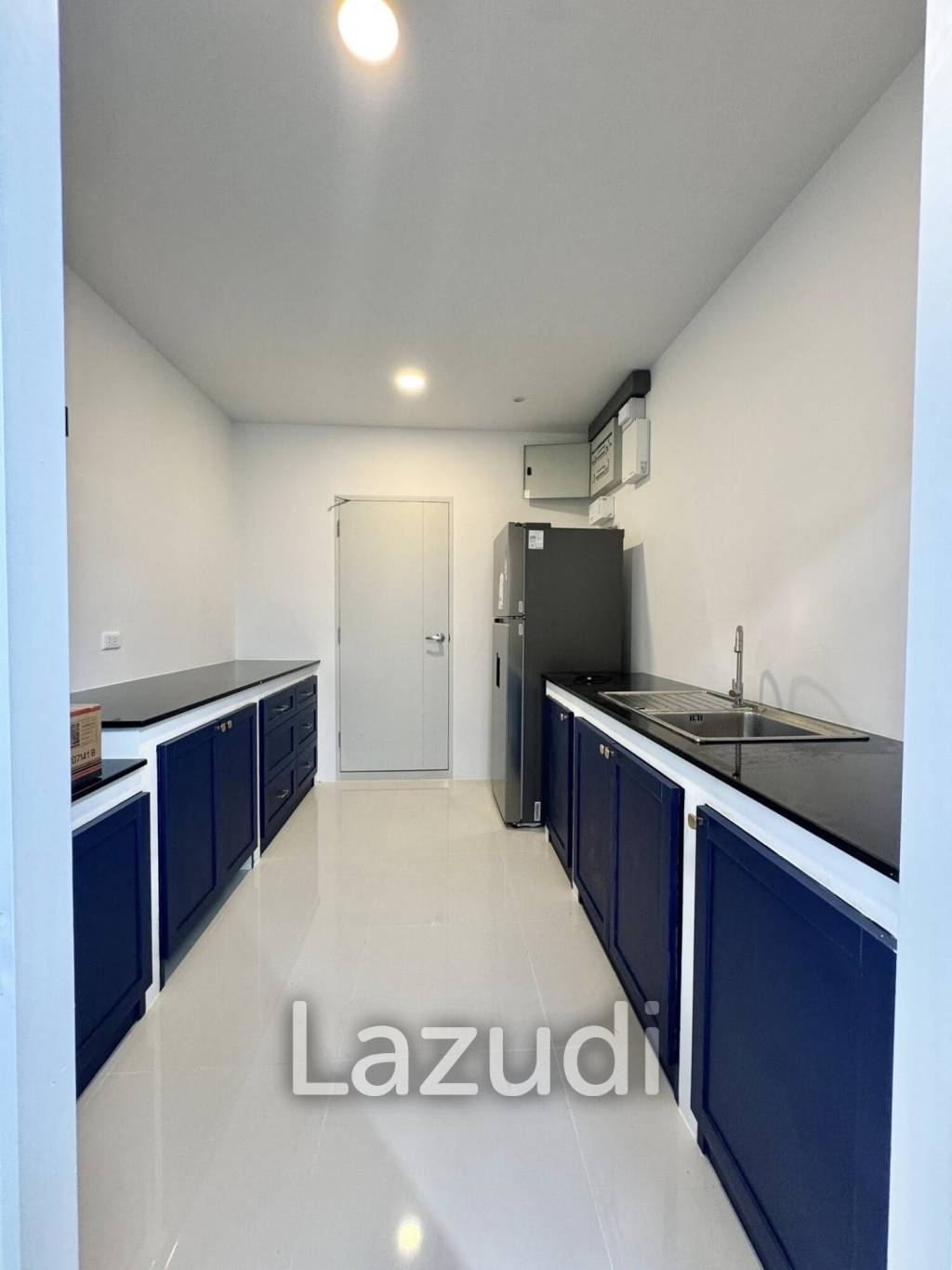 4 Bedroom 5 Bathroom 303 Sq.m Centro Bangna