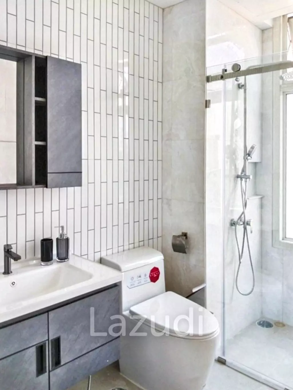 1 Bedroom 1 Bathroom 75 SQ.M Villa Rachatewi