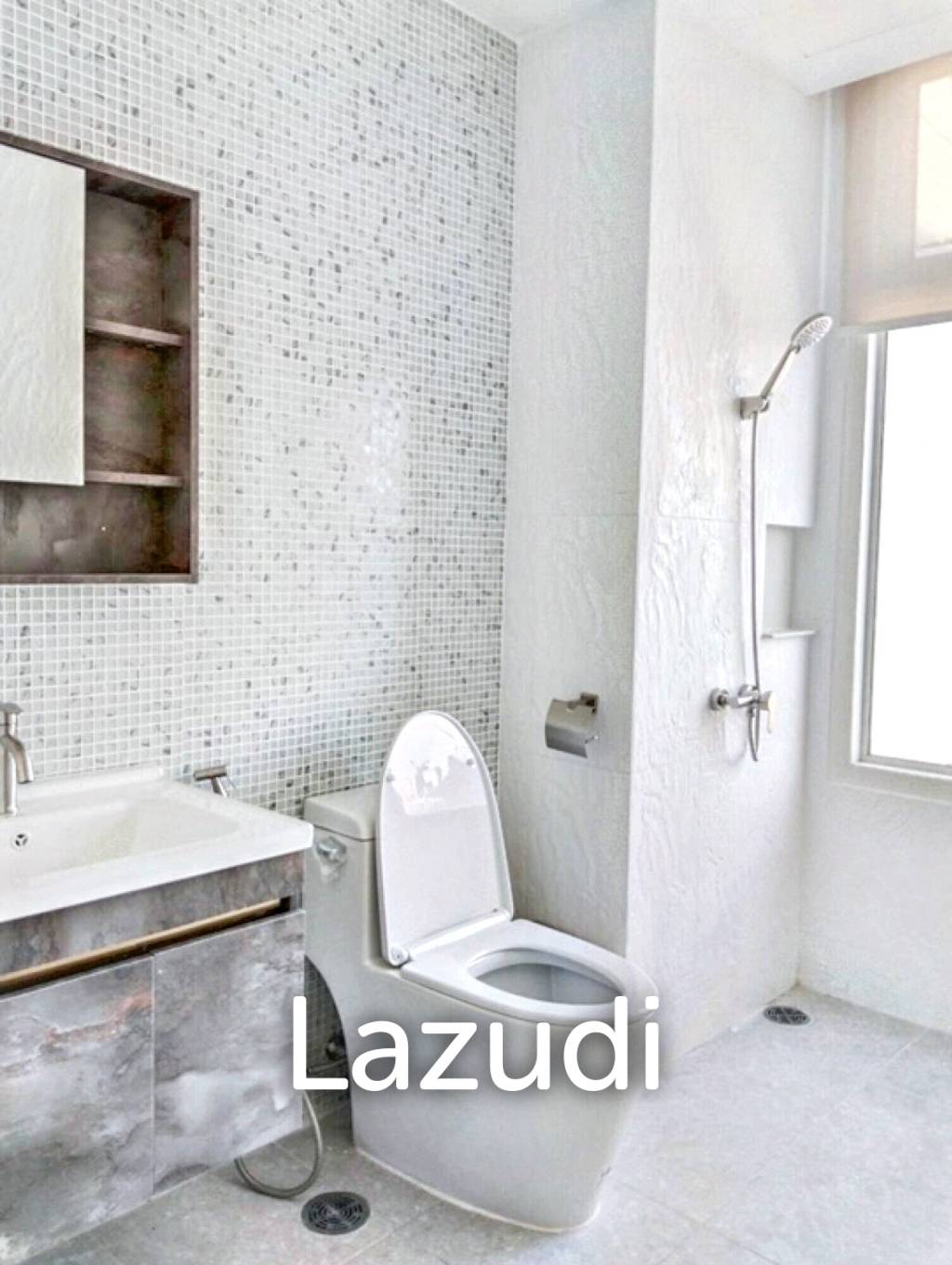 1 Bedroom 1 Bathroom 75 SQ.M Villa Rachatewi