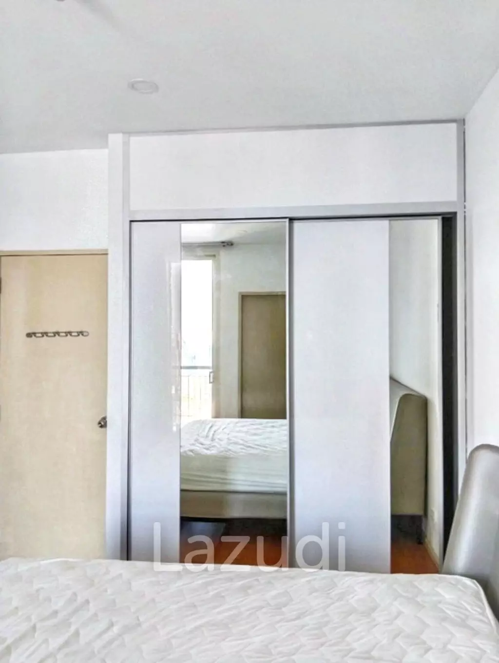 1 Bedroom 1 Bathroom 75 SQ.M Villa Rachatewi