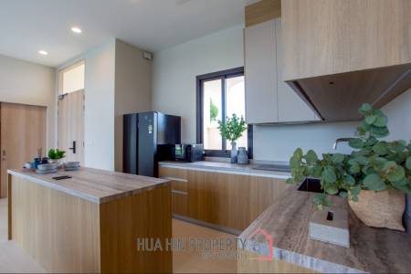 3 Bed 4 Bath 307 SQ.M Issara Ville Hua Hin