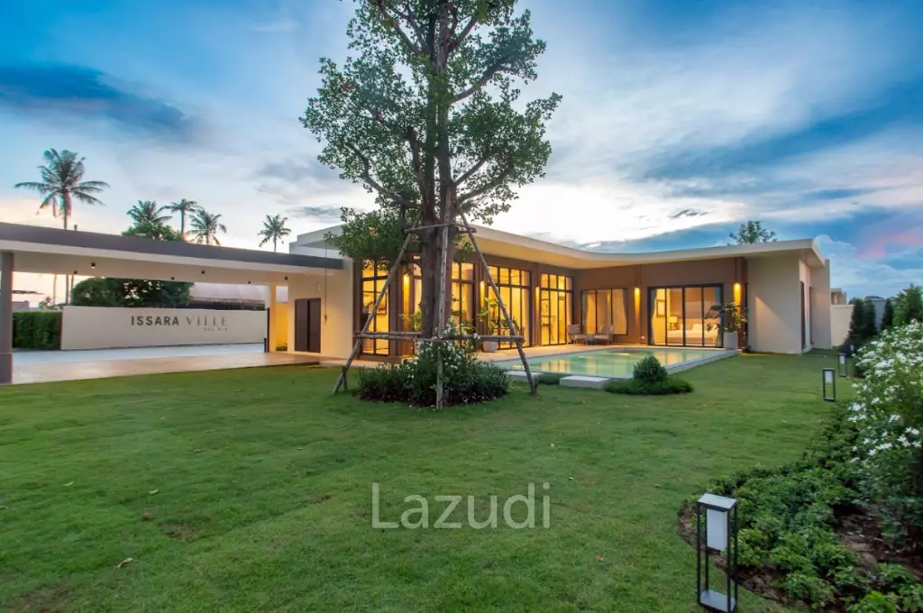 307 sqm pool villa in Thap Tai Hua Hin Issara Ville