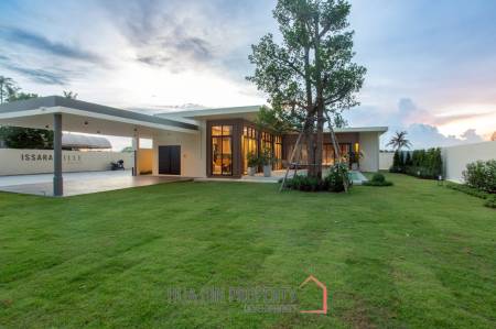 3 Bed 4 Bath 307 SQ.M Issara Ville Hua Hin