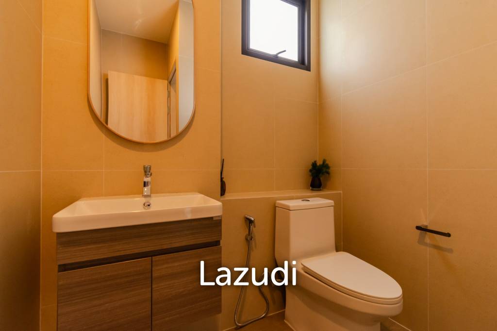 716 ตร.ม 3 เตียง 4 อาบน้ำ วิลล่า For ขาย