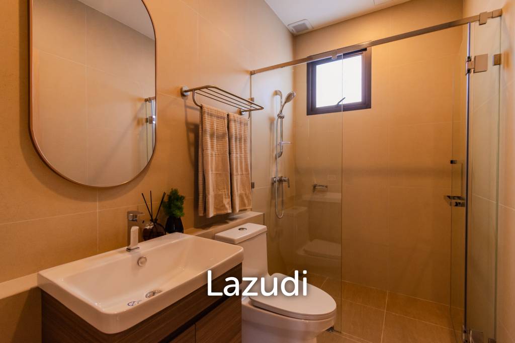 716 ตร.ม 3 เตียง 4 อาบน้ำ วิลล่า For ขาย