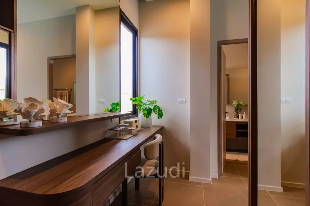 307 sqm pool villa in Thap Tai Hua Hin Issara Ville
