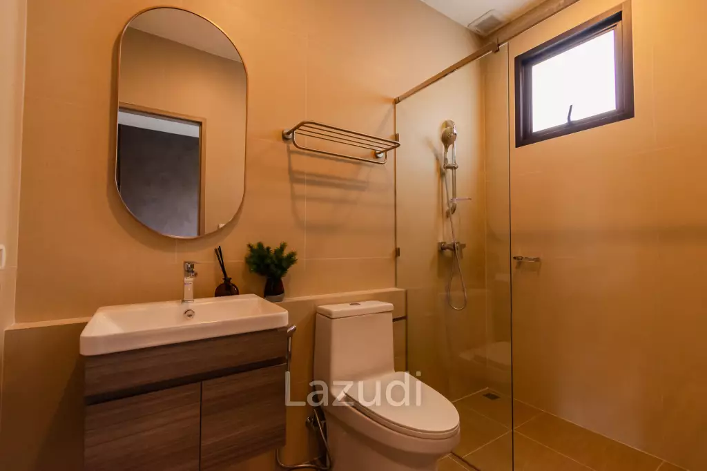 307 sqm pool villa in Thap Tai Hua Hin Issara Ville