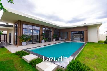 3 Bed 4 Bath 307 SQ.M Issara Ville Hua Hin 3 Bed 4 Bath 307 SQ.M Issara Ville Hua Hin
