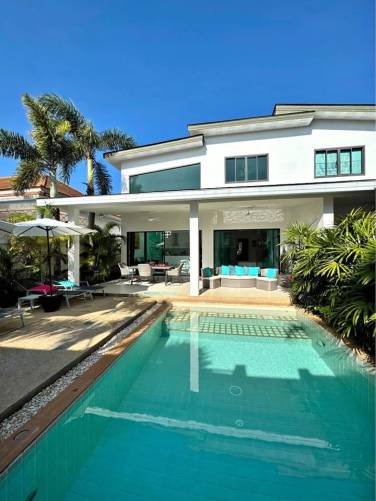 2 Bedroom Pool Villa For Rent In Rawai