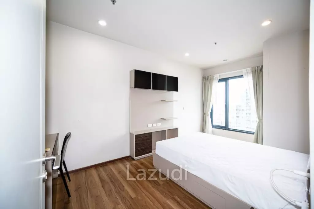 1 Bedroom 1 Bathroom 40 Sq.m Onyx Phaholyothin