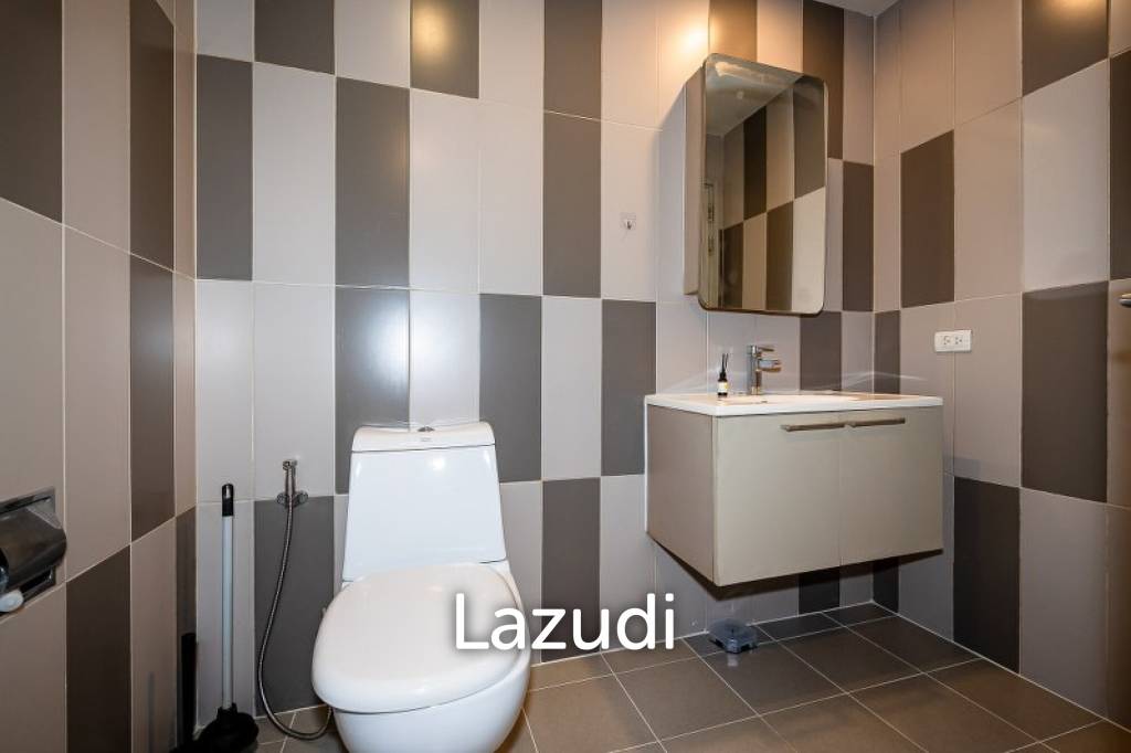 1 Bedroom 1 Bathroom 40 Sq.m Onyx Phaholyothin