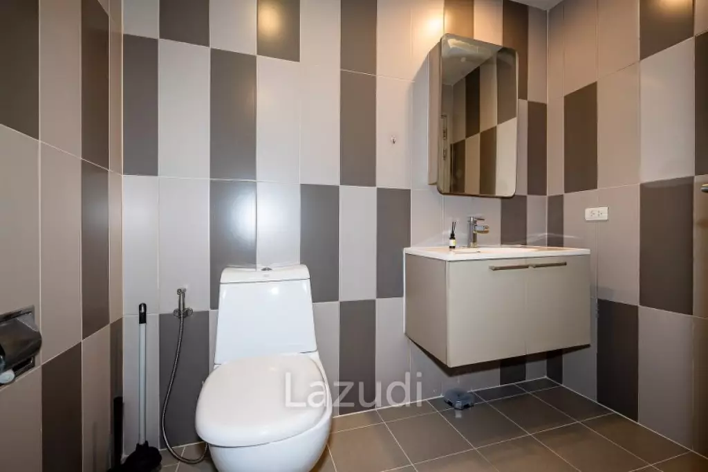 1 Bedroom 1 Bathroom 40 Sq.m Onyx Phaholyothin