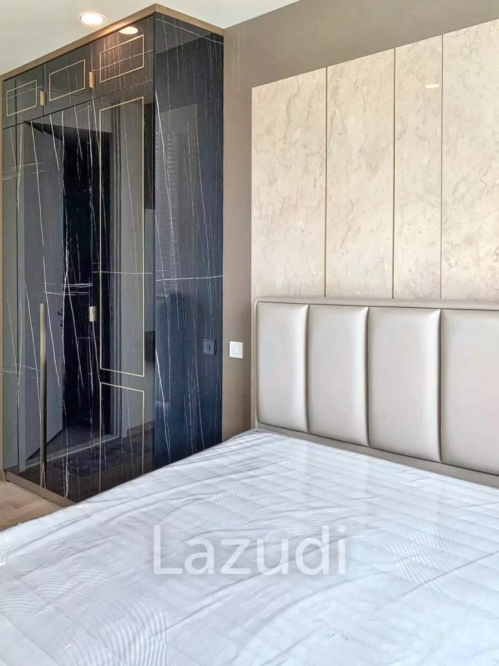 1 Bed 1 Bath 34 SQ.M Noble Recole Sukhumvit 19