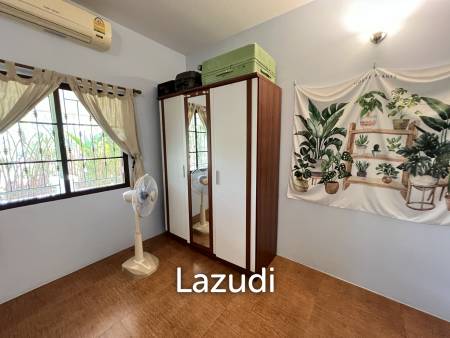 2 Bedrooms Cozy House For Sale in Stunning Garden.