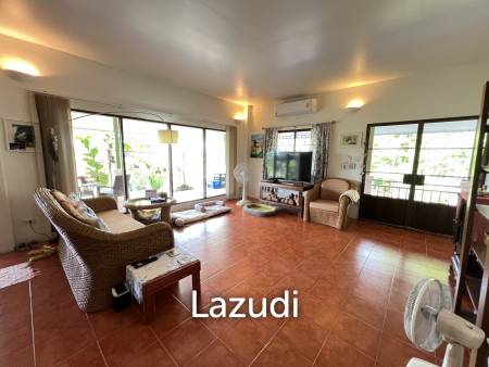 2 Bedrooms Cozy House For Sale in Stunning Garden.