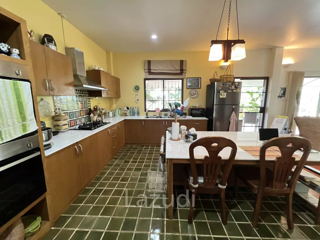 2 Bedrooms Cozy House For Sale in Stunning Garden.