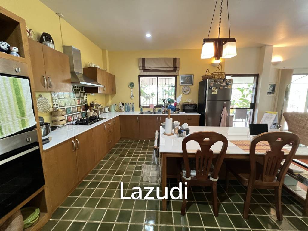 2 Bedrooms Cozy House For Sale in Stunning Garden.