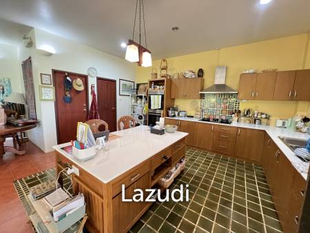 2 Bedrooms Cozy House For Sale in Stunning Garden.