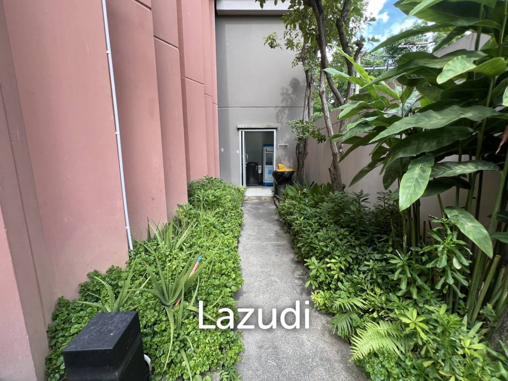 32 SQ.M. 1 Bedroom Condo For Sale in Dcondo Hyde