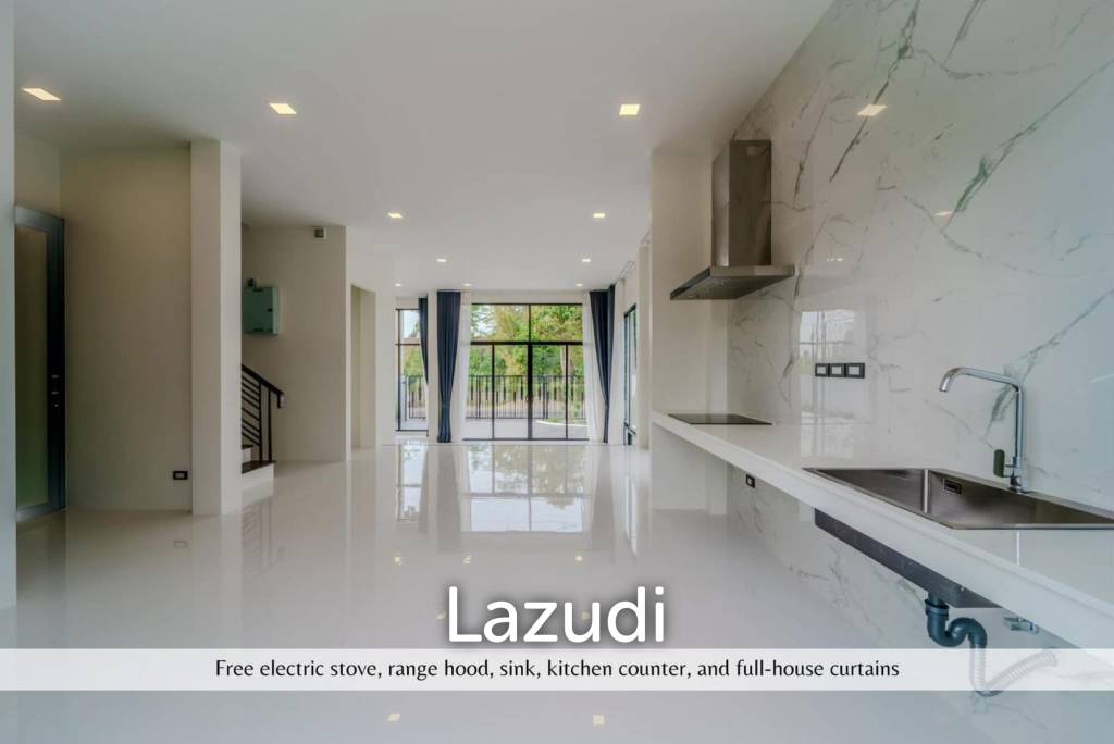 Modern Two-Story Townhouse in Ao Nang Krabi
