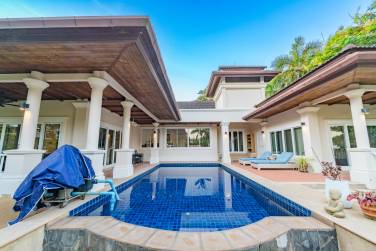 5-Bedroom Pool Villa At Lakewood Hills For Sale 5-Bedroom Pool Villa At Lakewood Hills For Sale
