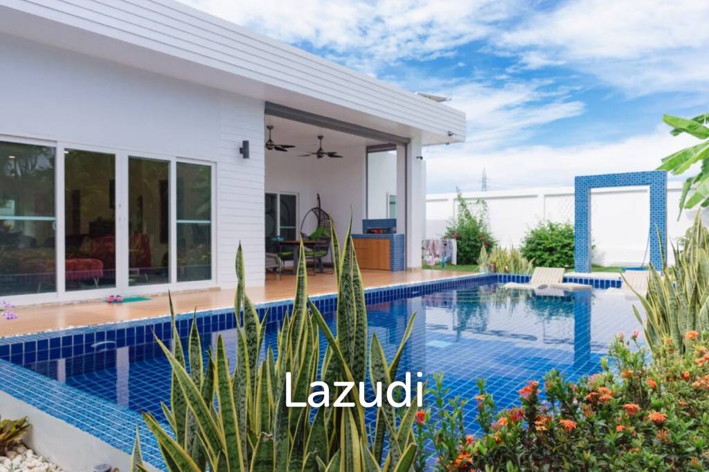 MODA TEMPO : Villa Ultra – Unique styling with Studio/1 bed guest house