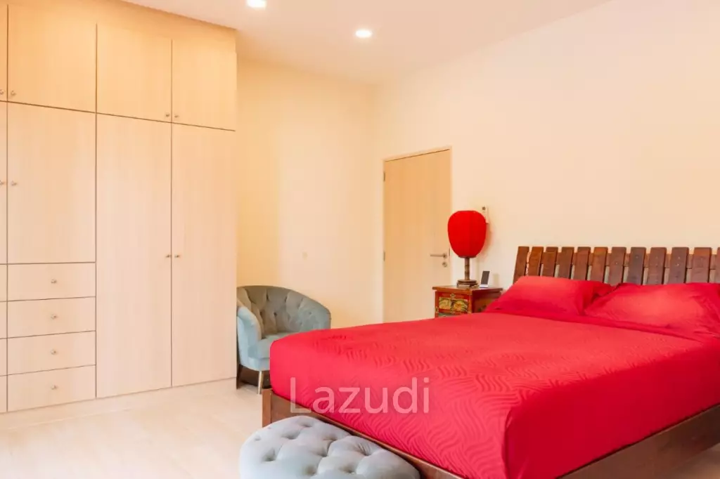 MODA TEMPO : Villa Ultra – Unique styling with Studio/1 bed guest house