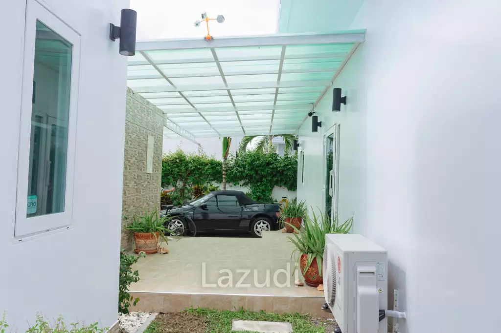 MODA TEMPO : Villa Ultra – Unique styling with Studio/1 bed guest house