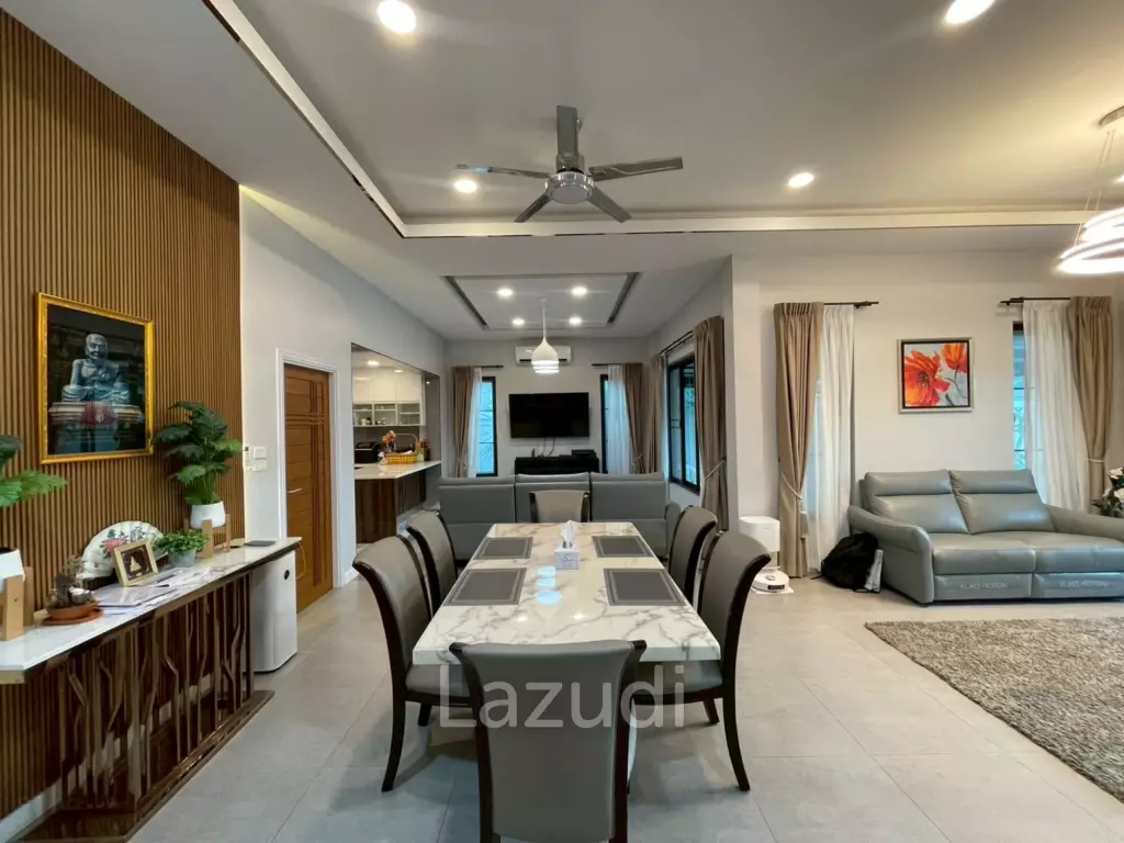 Tippawan Villa Hua Hin 8 – 3BR Pet-Friendly Pool Villa