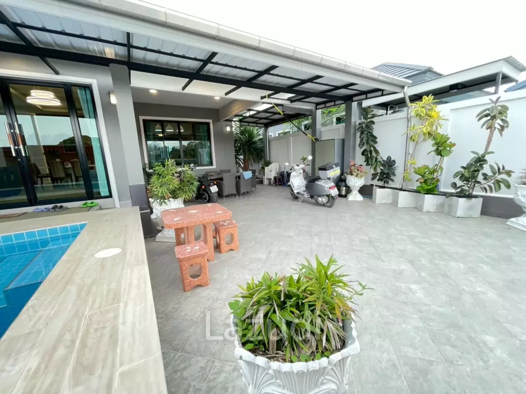 Tippawan Villa Hua Hin 8 – 3BR Pet-Friendly Pool Villa