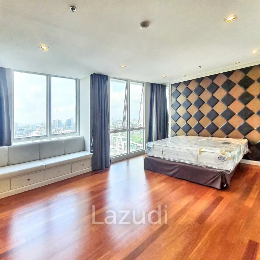 3 Bed 4 Bath 300 SQ.M Four Wings Residence