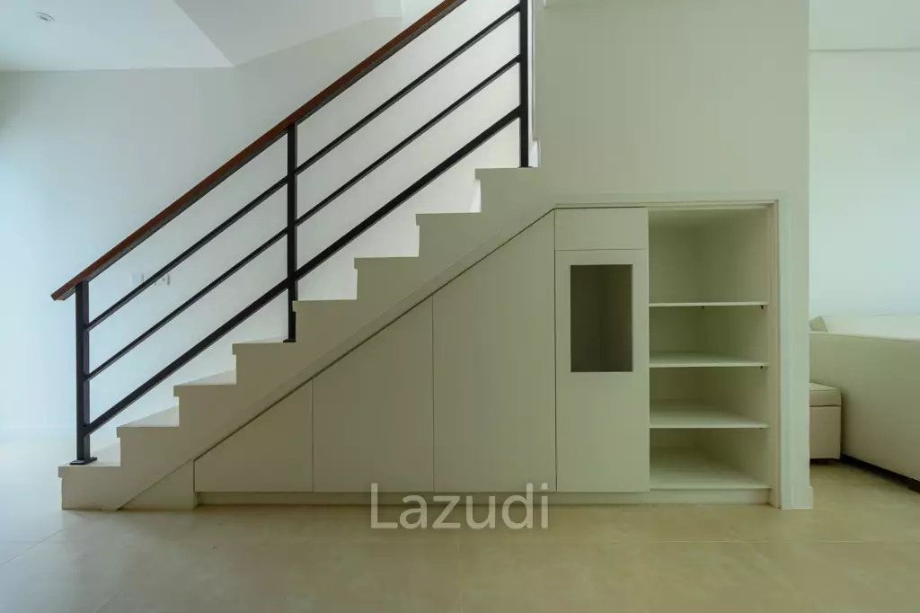 Modern Townhouse Complex in the heart of Bali’s prime tourist area Sanur with 34 Year Lease