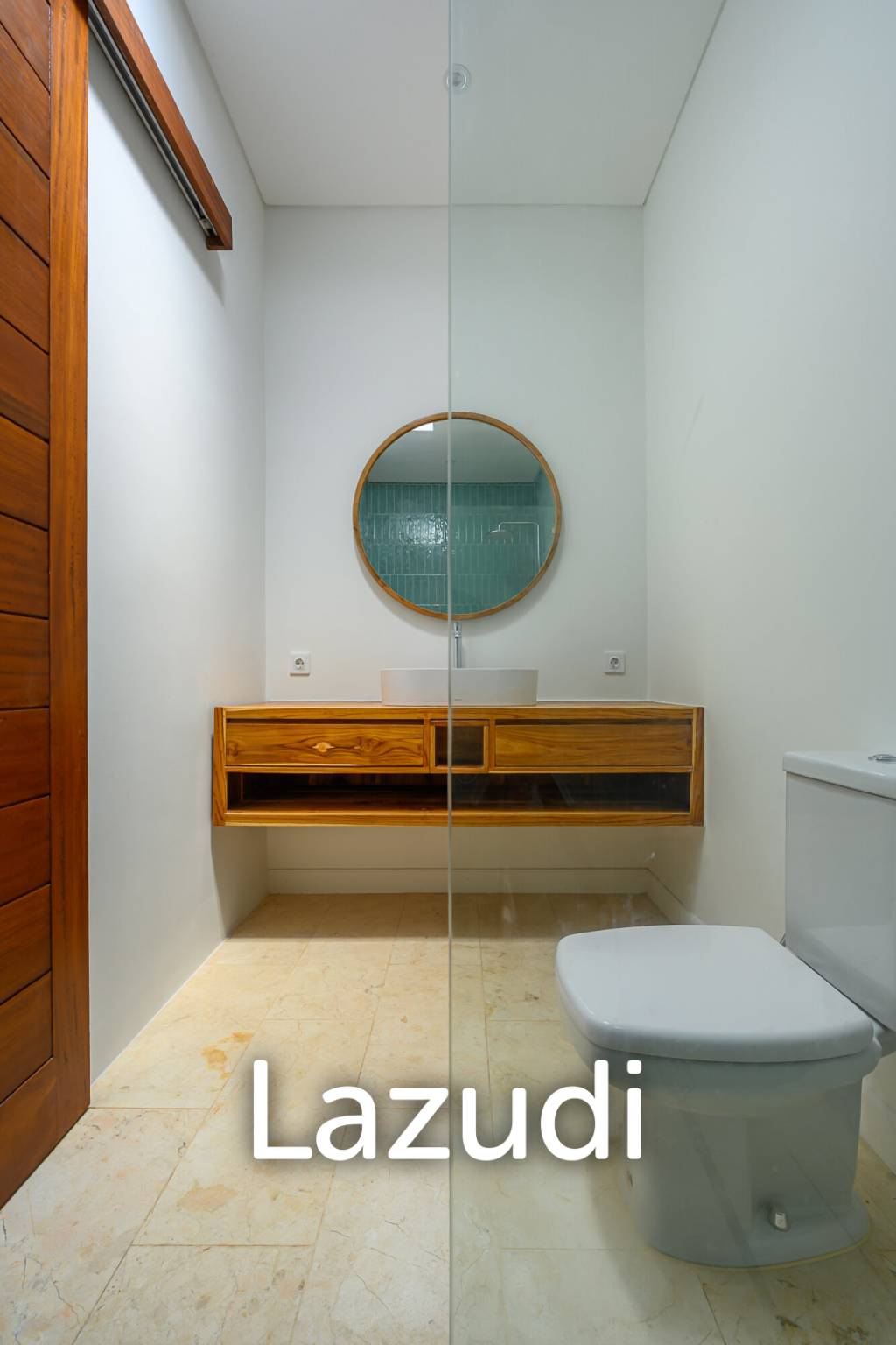 Modern Townhouse Complex in the heart of Bali’s prime tourist area Sanur with 34 Year Lease
