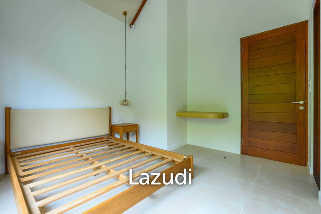 Modern Townhouse Complex in the heart of Bali’s prime tourist area Sanur with 34 Year Lease