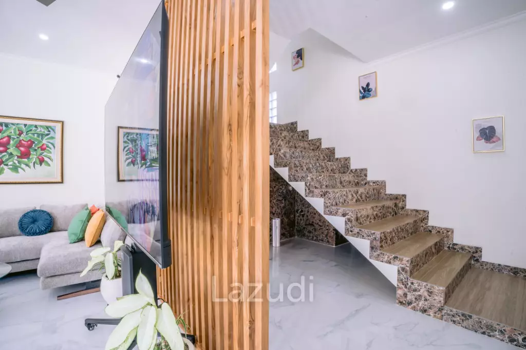 Modern 3-Bedroom Leasehold Villa in Seminyak