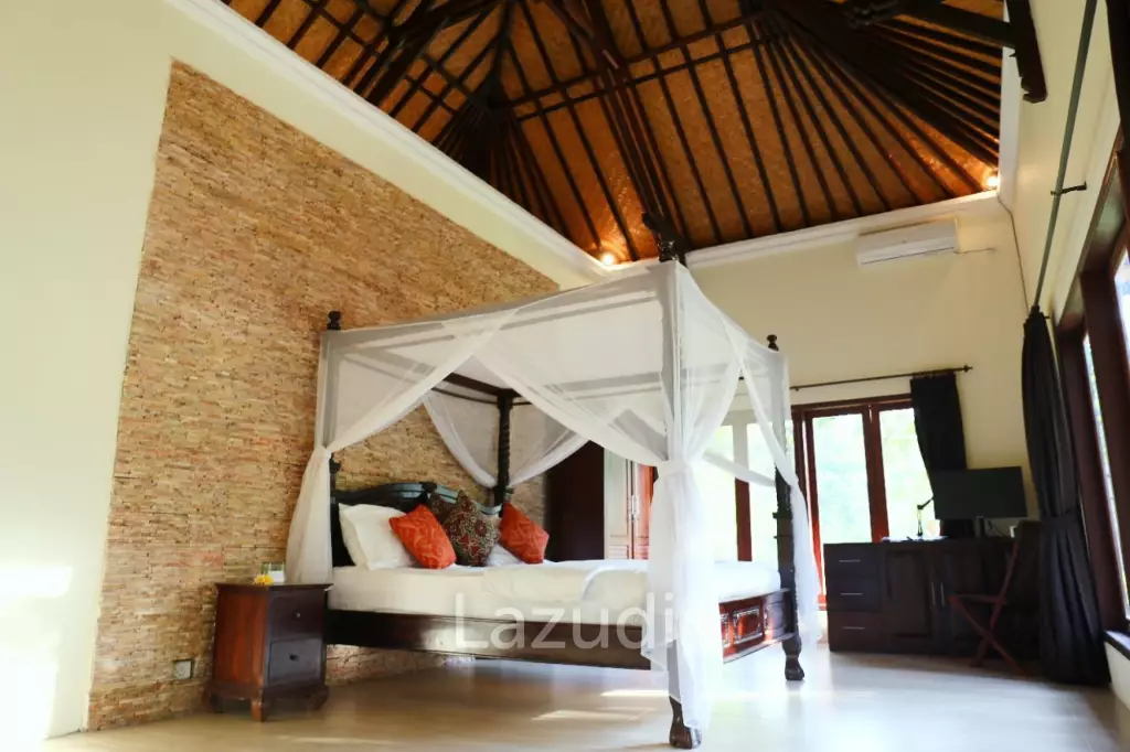 Bali Beachfront Freehold Resort in North Bali