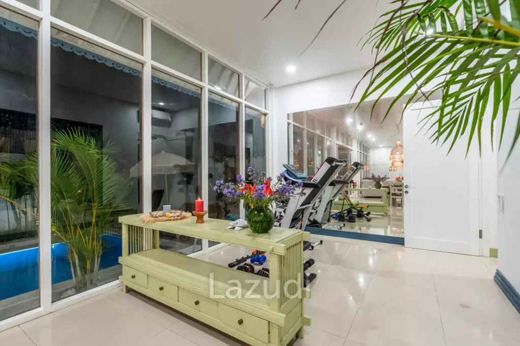 Stylish 2-Bedroom Villa in Mertanadi, Seminyak – A Private Tropical Retreat