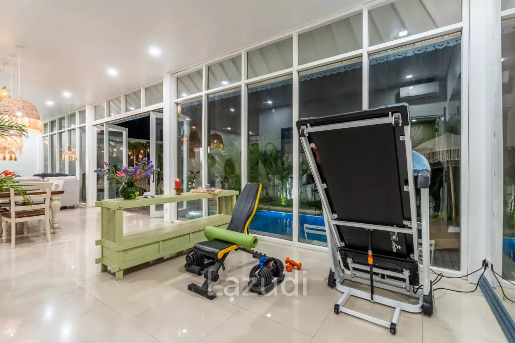 Stylish 2-Bedroom Villa in Mertanadi, Seminyak – A Private Tropical Retreat
