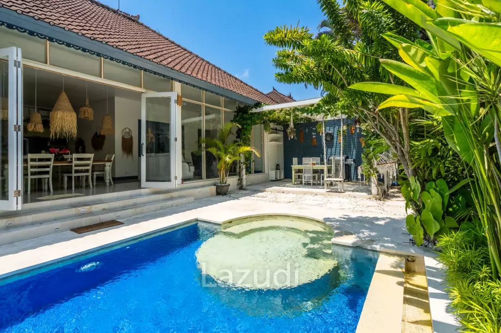 Stylish 2-Bedroom Villa in Mertanadi, Seminyak – A Private Tropical Retreat